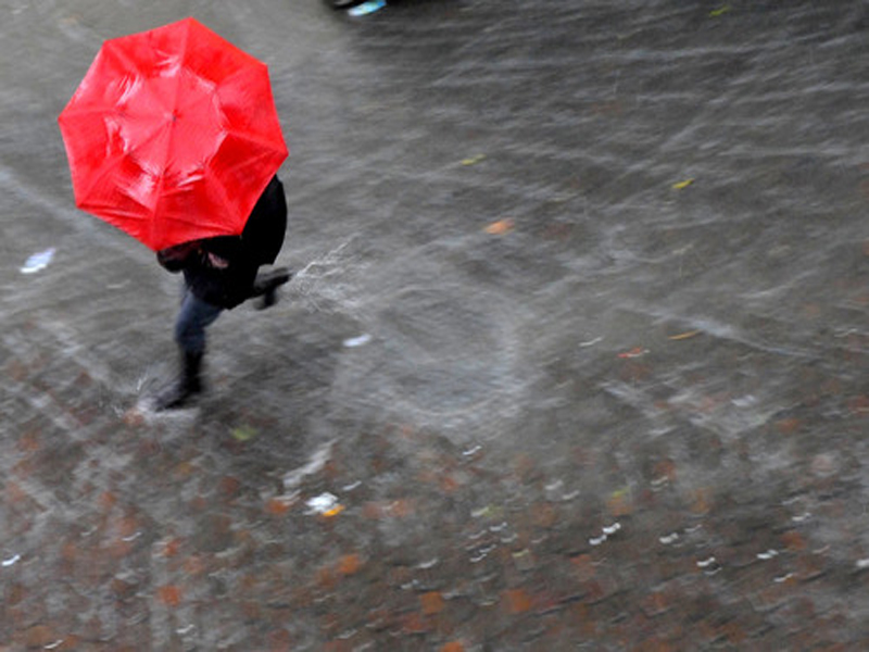 Dopo un mese torna la pioggia nel Lecchese PREVISIONI METEO