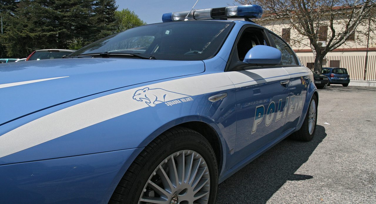 Furti di auto in centro Lecco: denunciati Bonnie e Clyde