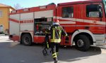 Auto in fiamme sulla ss36, la circolazione riprende su una sola corsia