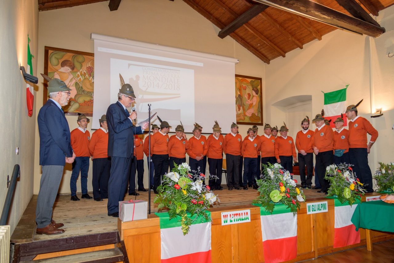 Valmadrera: alpini in festa per il sessantesimo