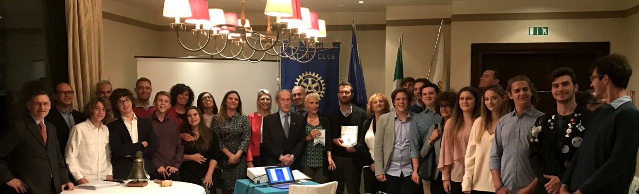 Don Filippo Dotti protagonista alla serata del Rotary