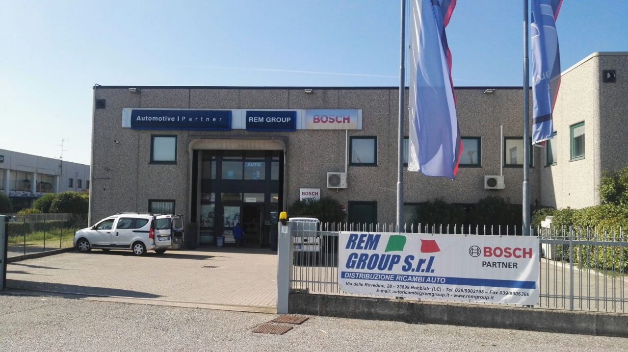 Azienda svaligiata nella notte a Robbiate