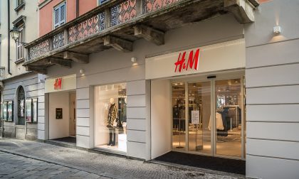 Furto e botte a H&M: in manette