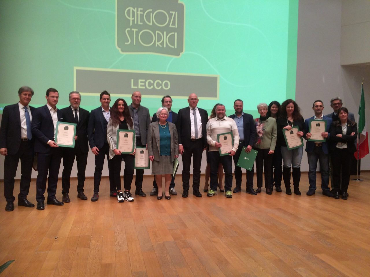 Premiati in Regione Lombardia i negozi storici lecchesi FOTO