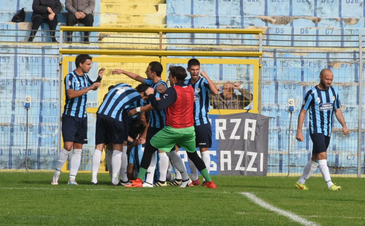 Lecco ancora vincente, la doppietta di Bertani stende la Bustese. FOTO