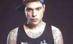 Pugno a dj Mc Cece niente conciliazione Fedez davanti al giudice