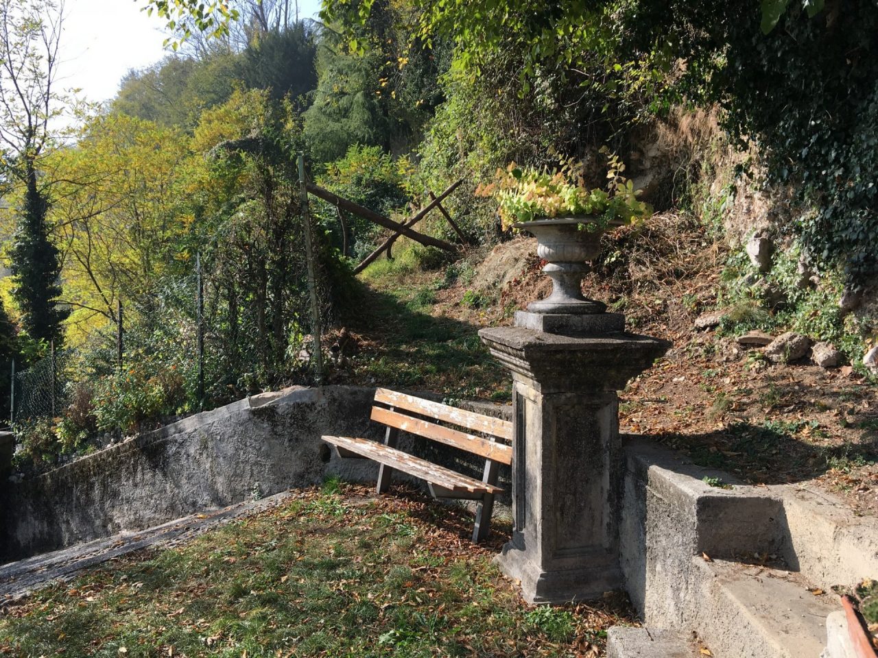 Sentiero di Laorca chiuso per un cedimento