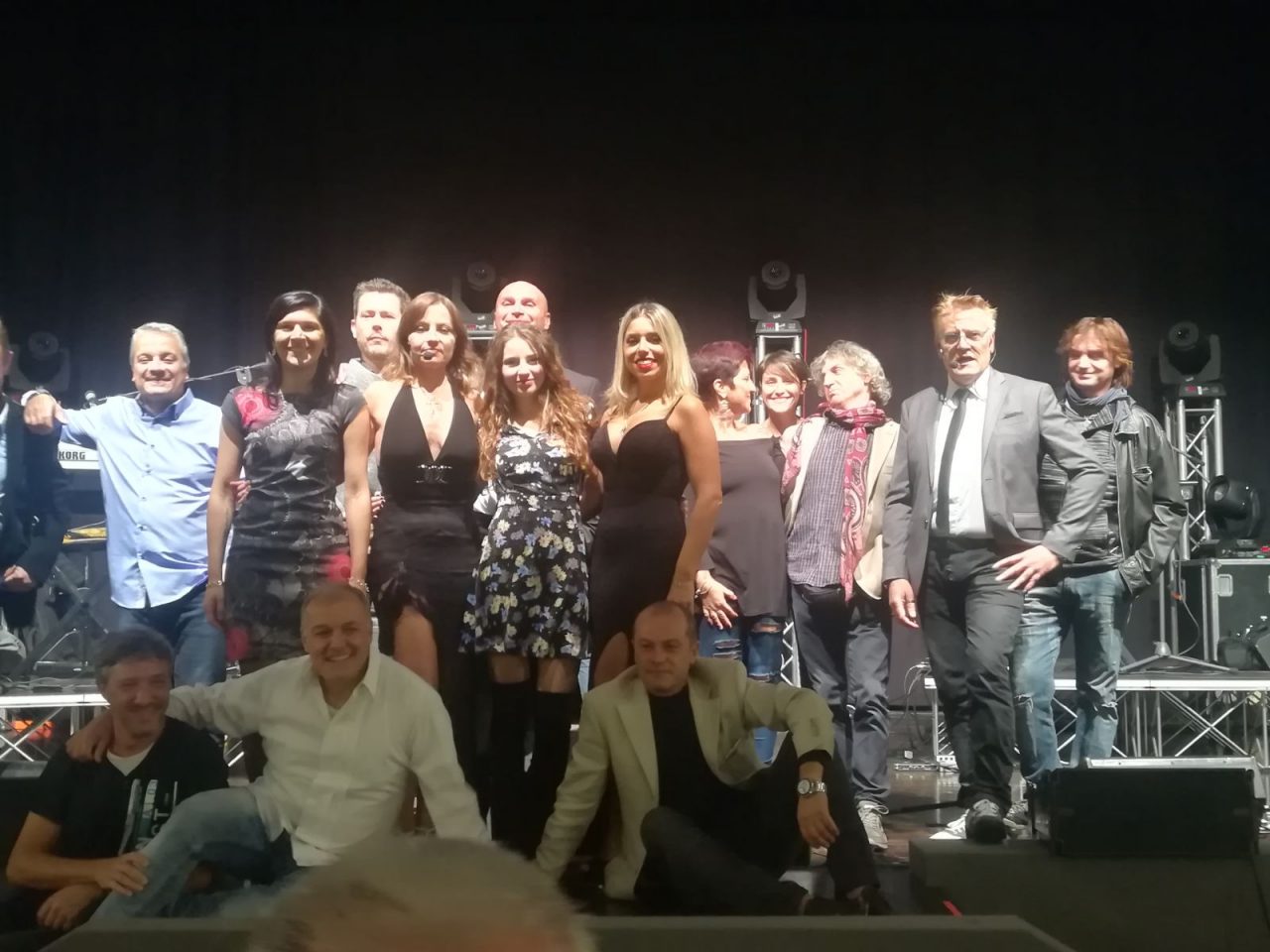 Teatro Jolly gremito per l’evento per Telethon