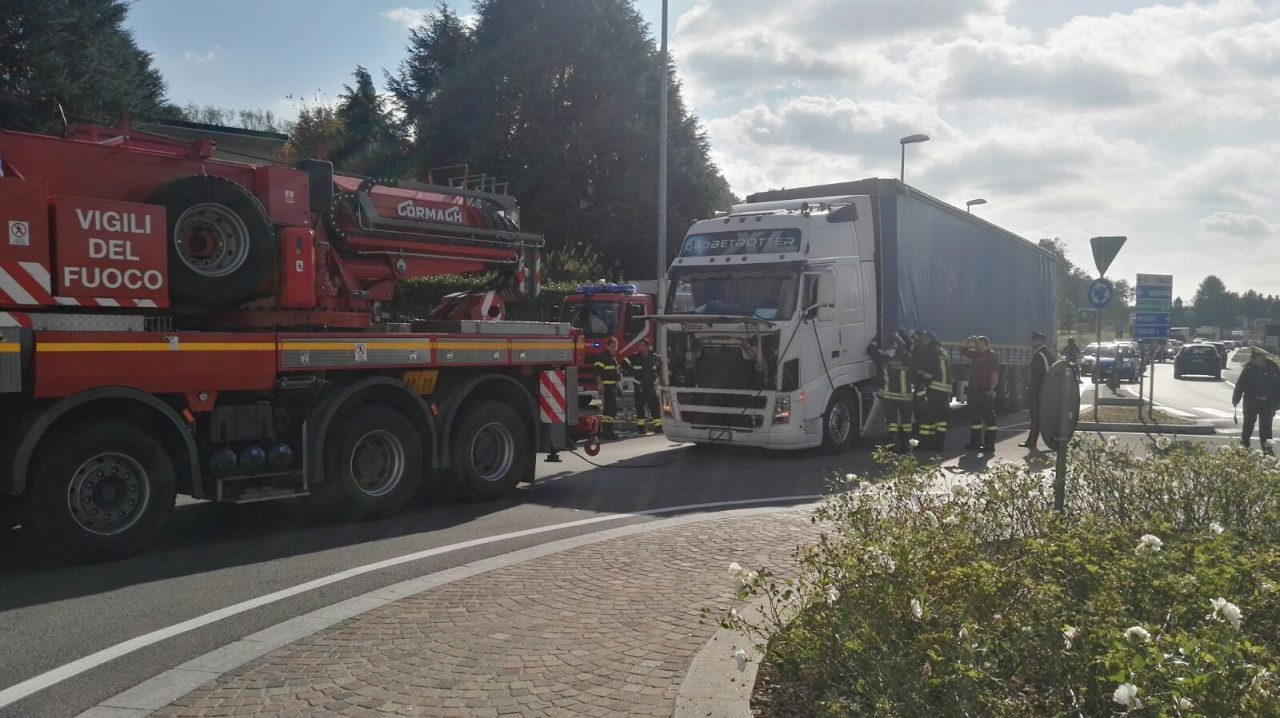 Traffico in tilt a Scagnello