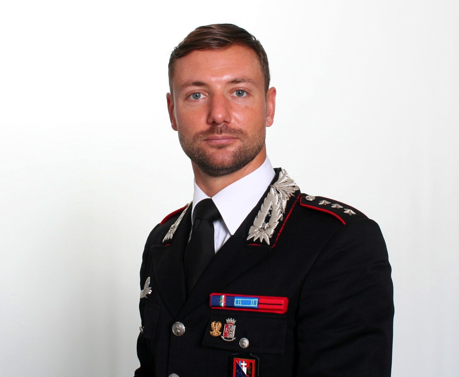 Il capitano Alessio Zanella alla guida della Compagnia Carabinieri di