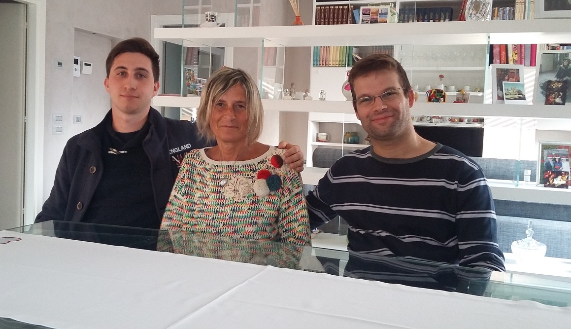 Centro anziani a pagamento: è polemica