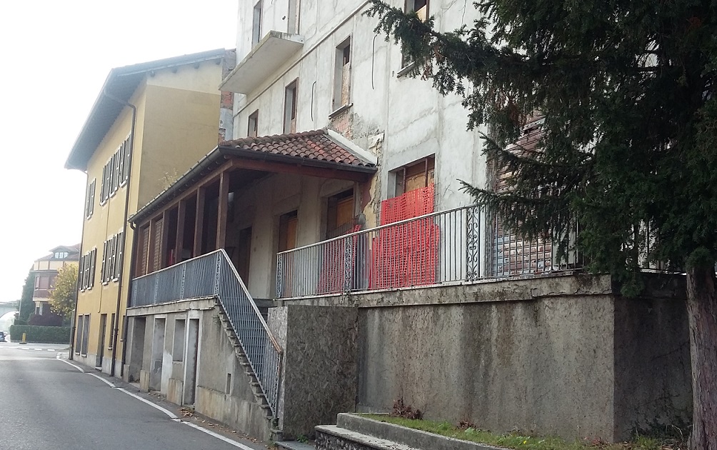 Ex albergo dei Tigli, qualcosa si muove