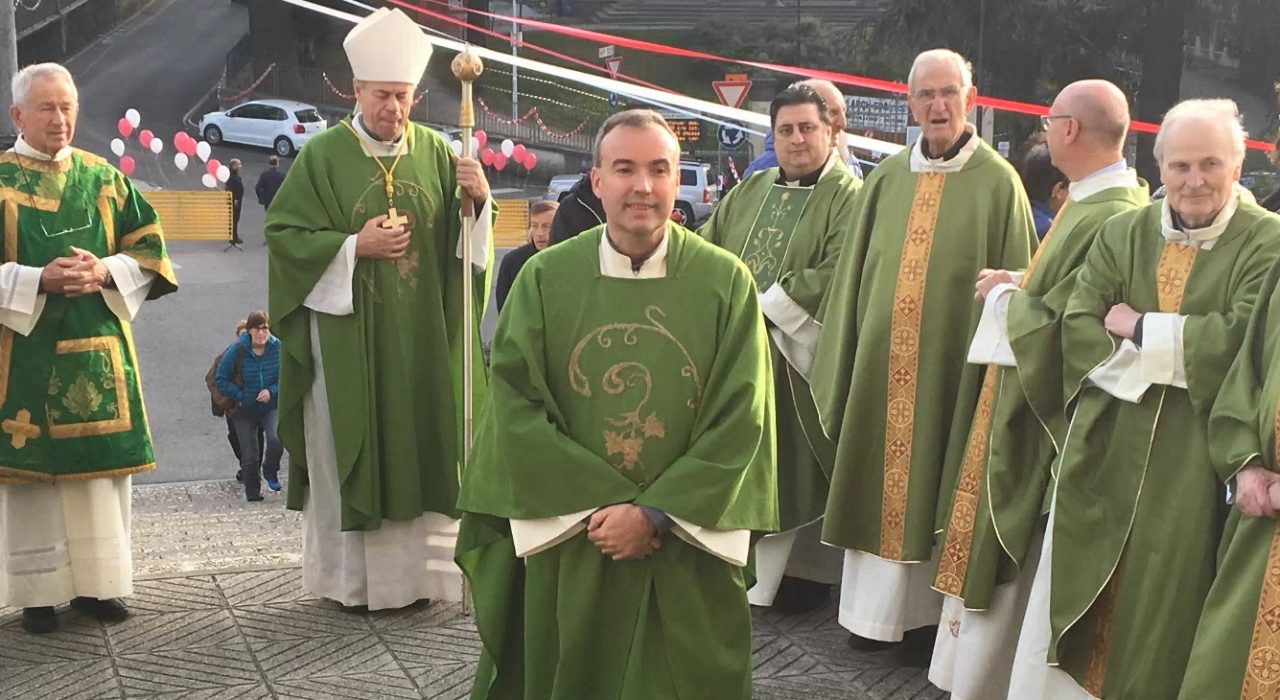 Il saluto del sindaco a don Giuseppe Cotugno