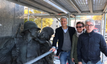 Sopralluogo di Valsecchi al Monumento ai Caduti