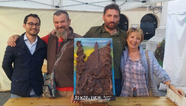 Donata al Giglio la scultura di cioccolato