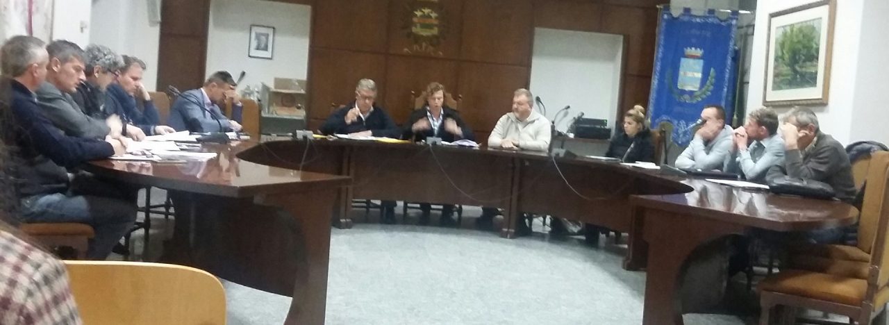Vandalismi a Brivio, due ragazzi si “costituiscono”