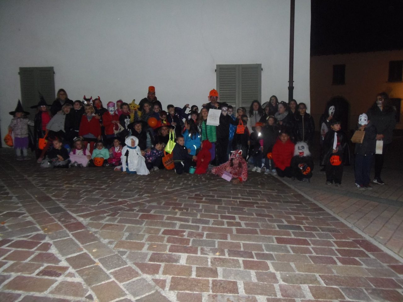 Halloween una serata mostruosa per tutte le età FOTO