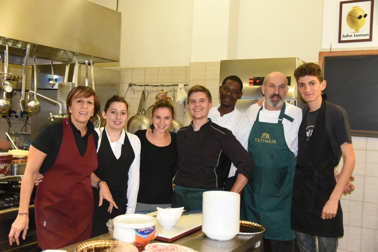 A Lecco ripartono i pranzi sospesi: tre serate per aiutare le persone in difficoltà