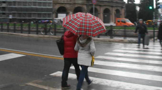 Stop al caldo africano attesi rovesci e temporali