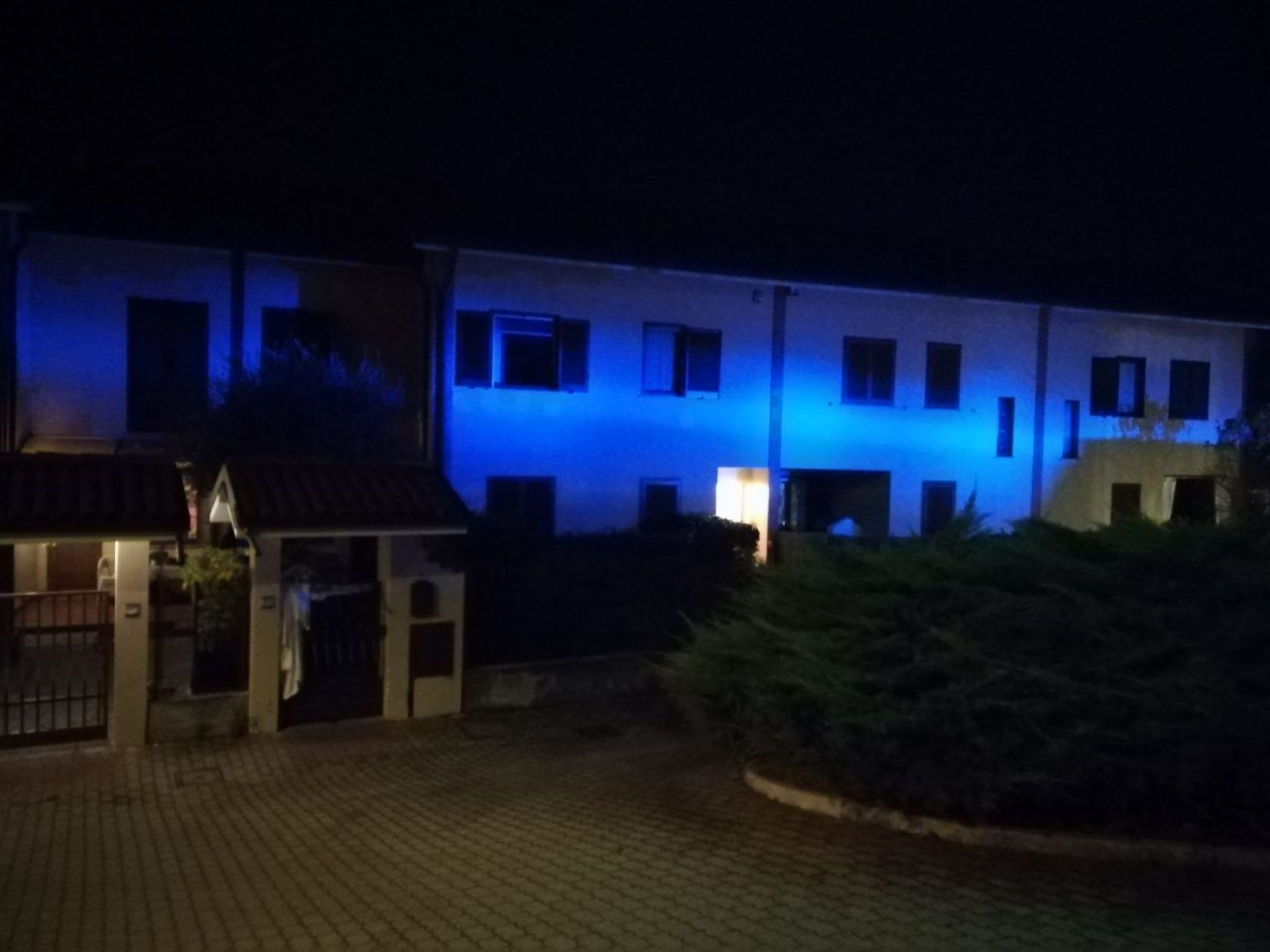 Incendio canna fumaria a Castello VIDEO