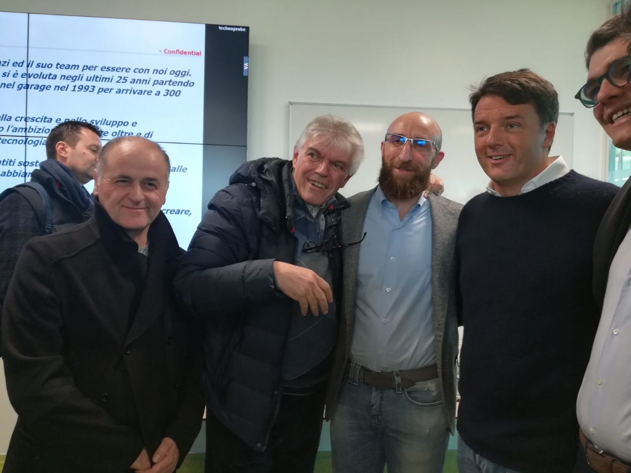 Renzi si schiera con i pendolari VIDEO