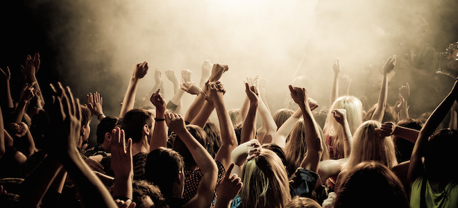 Ripartono al 100% teatri, cinema e concerti, svolta anche per le discoteche | TUTTE LE INFORMAZIONI