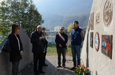 Il sindaco di Lecco ringrazia gli avisini