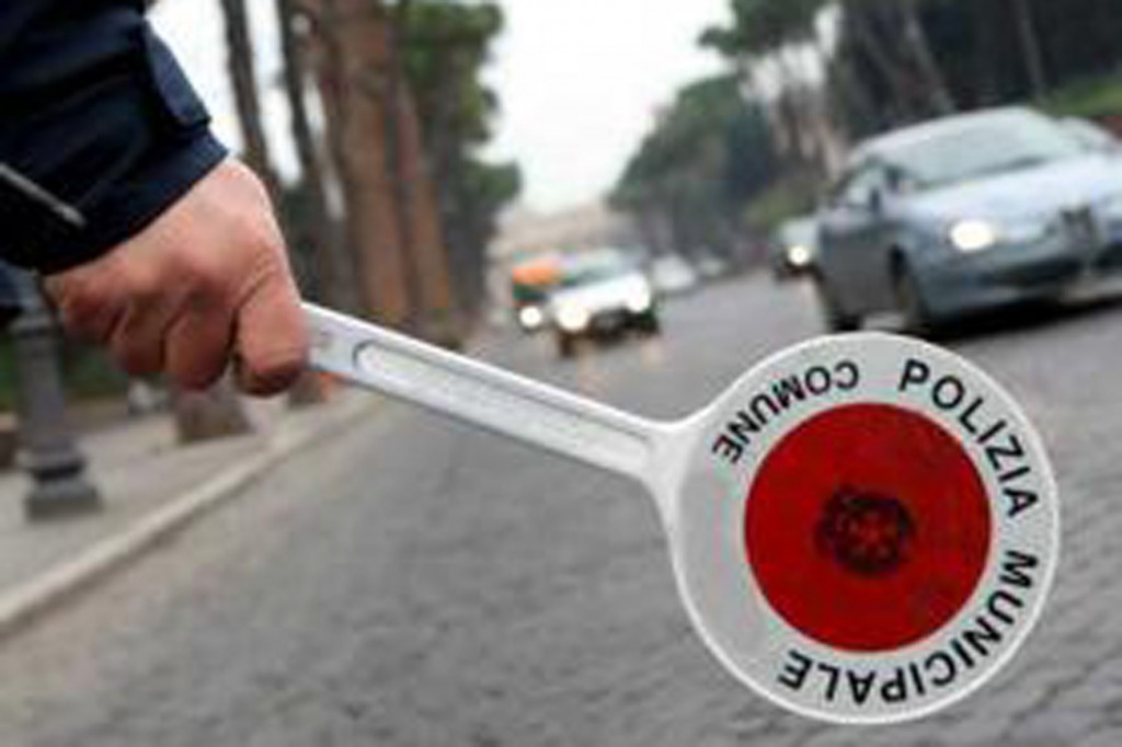 Sicurezza stradale: Forze dell’Ordine in cattedra all’Ostello del Barro