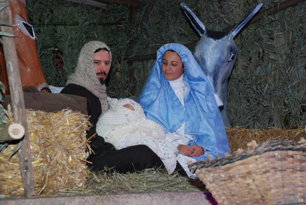 Atmosfera natalizia con il presepe vivente a Missaglia
