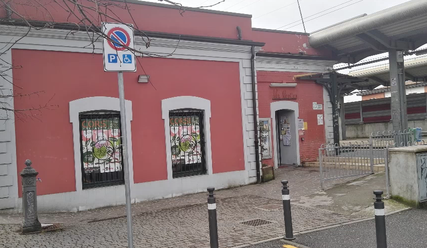 Vandalismi in stazione a Osnago