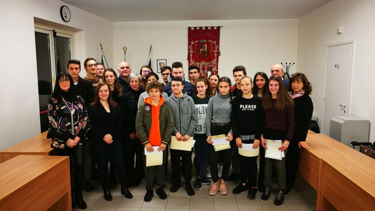 Borse di studio a Barzanò, “bravi” agli studenti migliori FOTO