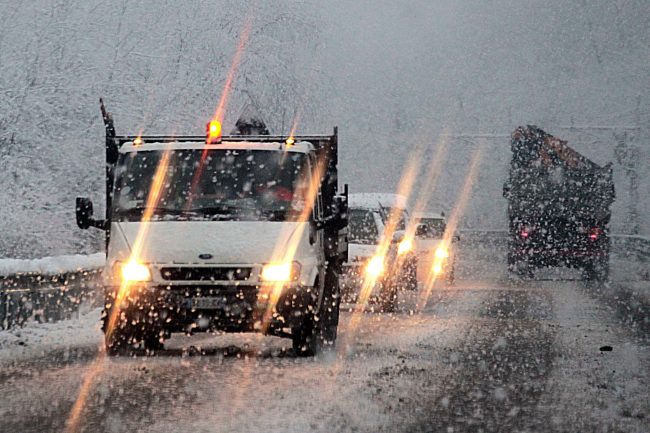 Neve in arrivo: domani a Lecco scuole aperte ma parchi  e cimiteri chiusi