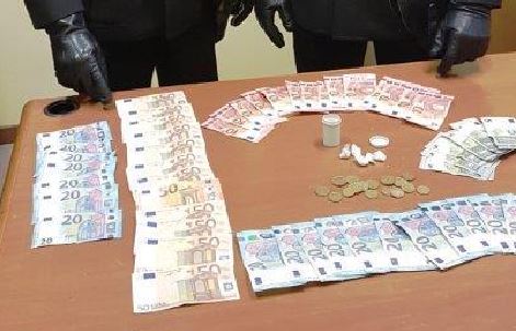 Spaccio di droga scattano ancora le manette