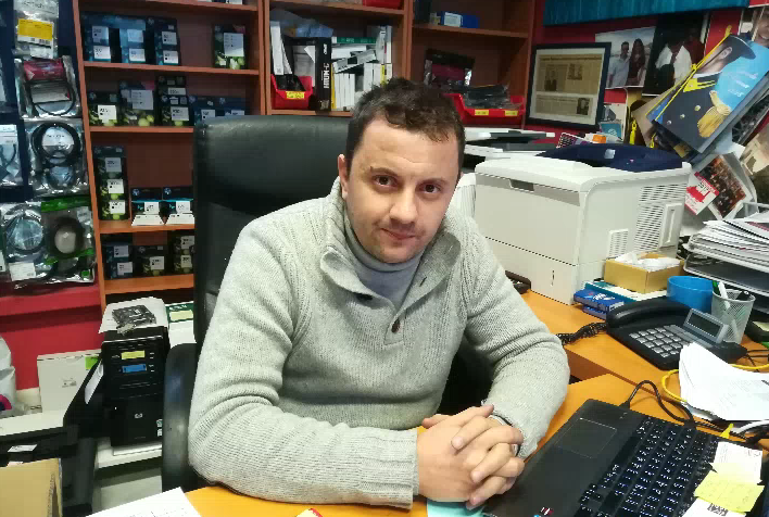 Attentato incendiario parla il titolare