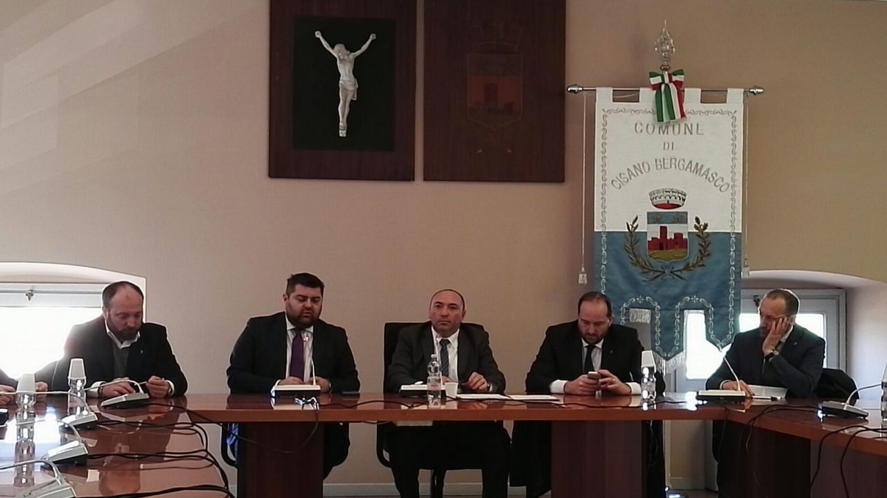 Treni Lecco Bergamo confronto per avere i convogli per l’ospedale FOTO