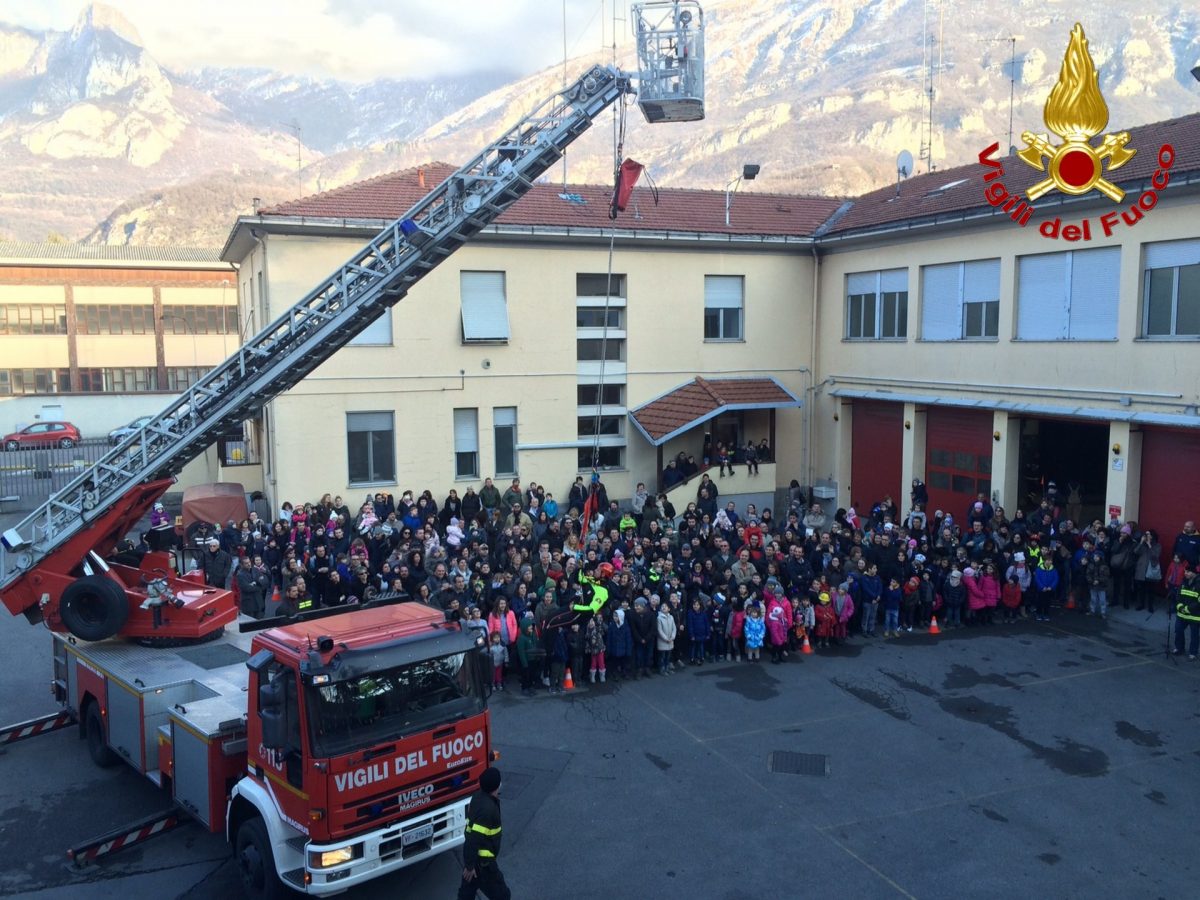 Arriva la Befana dei Vigili del Fuoco