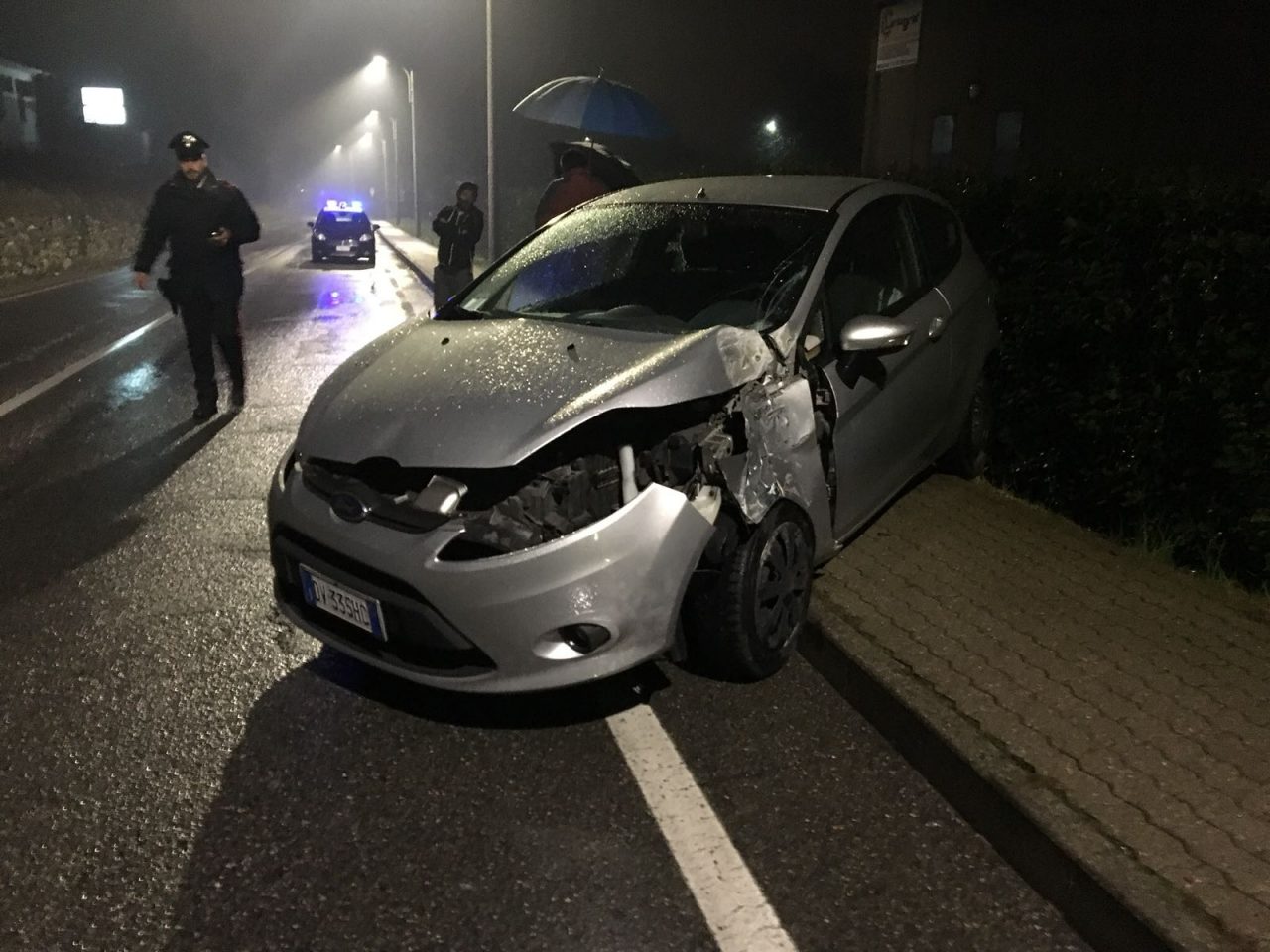 Incidente stradale alla solita curva maledetta FOTO e VIDEO