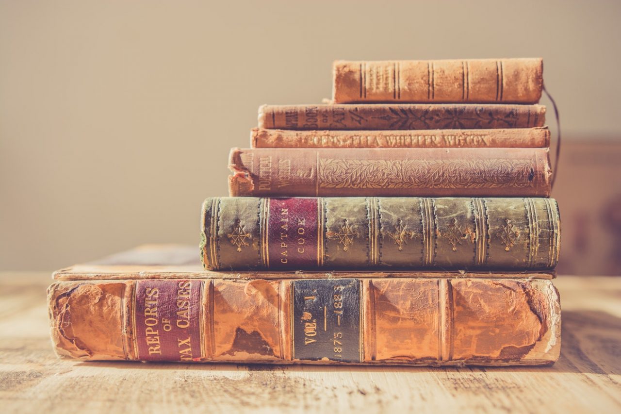 Libri antichi rubati, rivenduti a Lecco e Casatenovo