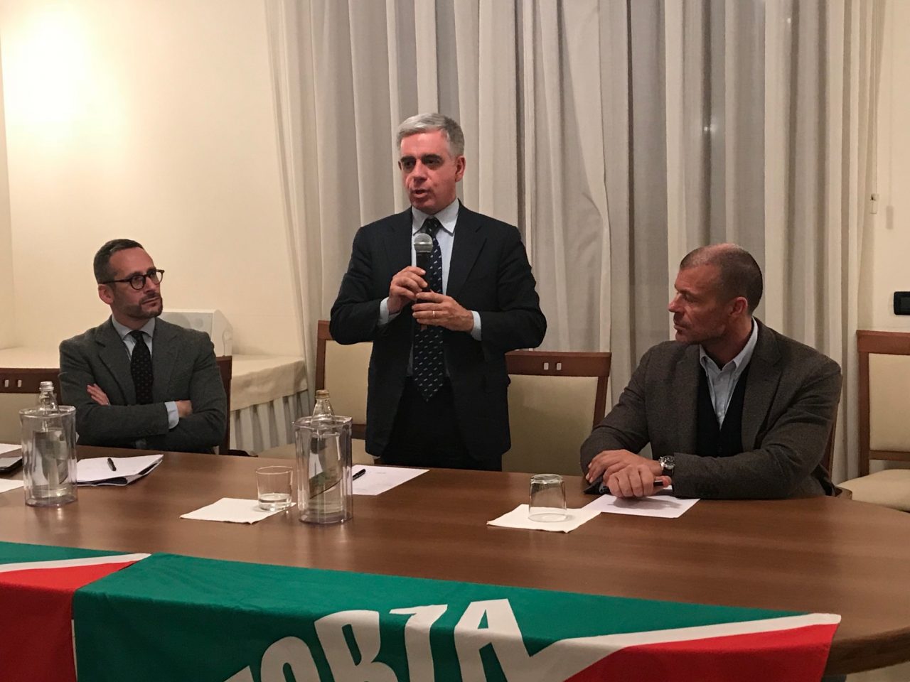 Maullu e Piazza: “Regione Lombardia ha messo al centro lo sviluppo delle imprese”