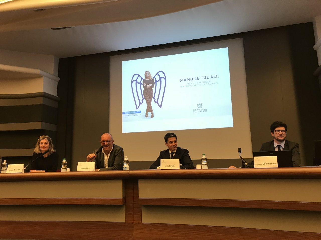 Siamo le tue ali, nuova campagna di Confindustria VIDEO