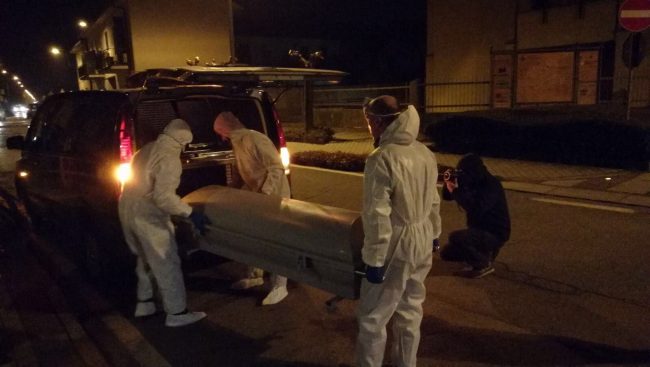 Omicidio Ornago disposta l’autopsia sulle vittime, mamma e figlia