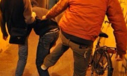 Alunni violenti e i professori finiscono in ospedale
