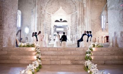 Non si sposa più nessuno cancellato persino il corso fidanzati