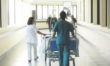 Falsi volontari nelle corsie dell'ospedale di Merate