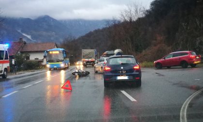 Incidente sulla Sp51, a terra motociclista diciottenne