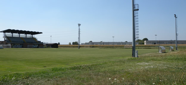 Nuovi fari a led allo stadio di Robbiate
