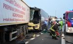 Grave incidente tir contro pullman ad Agrate. Sei feriti