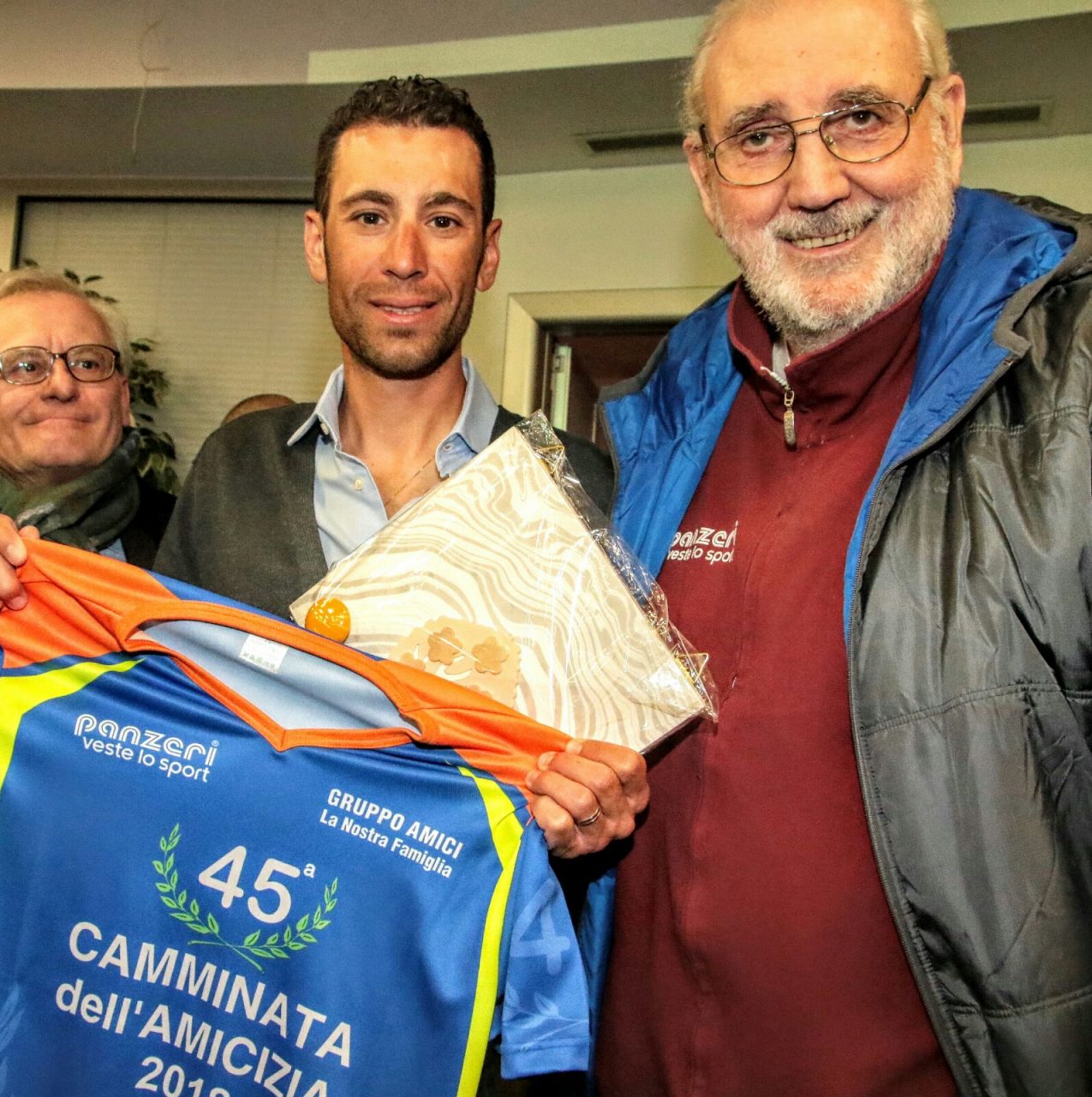 Michela Moioli e Vincenzo Nibali testimonial della Camminata dell’Amicizia VIDEO
