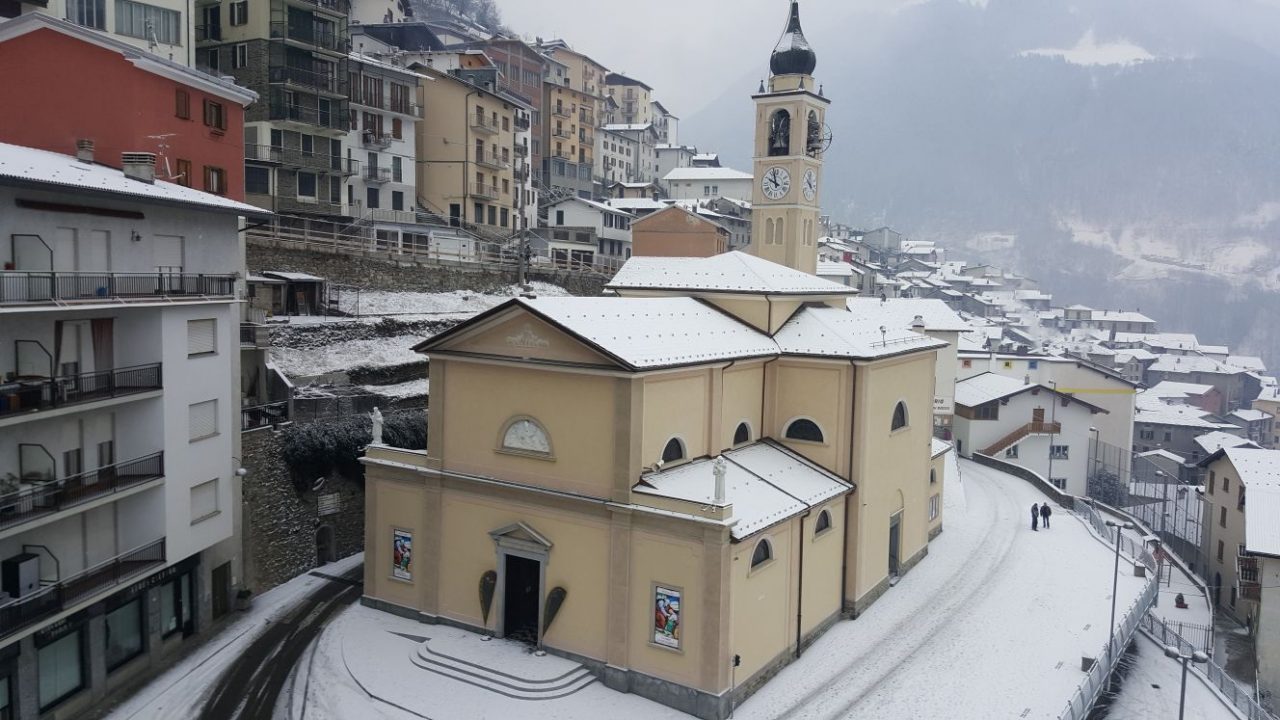 Ancora neve nel Lecchese ma a bassa quota non attacca | Allerta ghiaccio