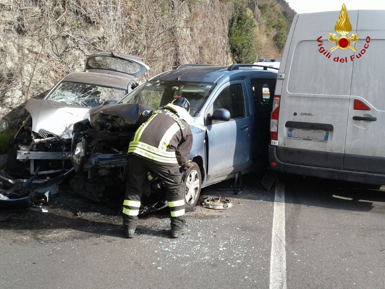 Scontro sulla Regina ad Argegno con 3 feriti